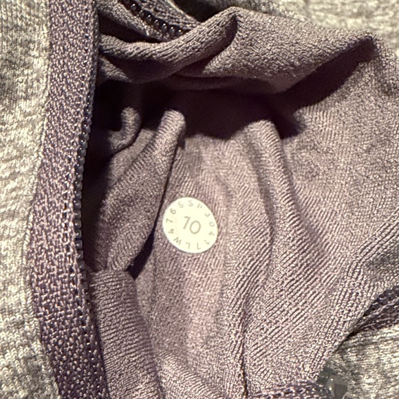 lululemon athletica Gray Jacket - Picture 16 of 16